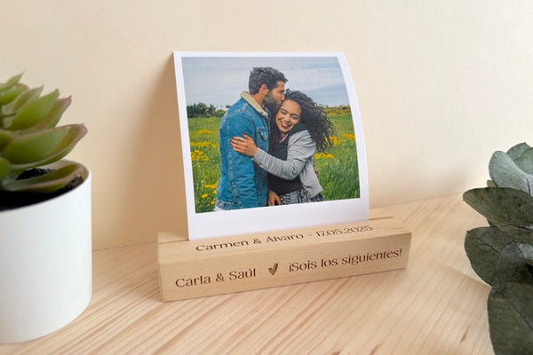 Base porta fotos - ¡Sois los siguientes!