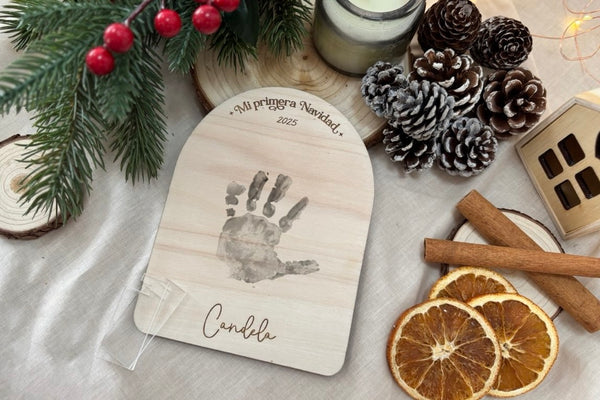 Caja regalo - Mi primera Navidad (base + adorno + placa huella)