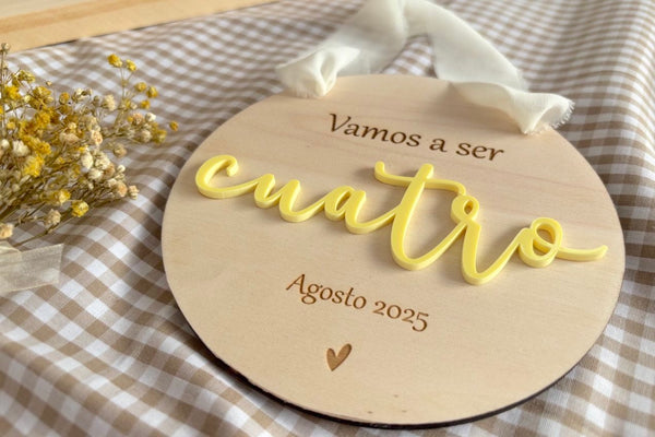 Placa madera con metacrilato en color - Vamos a ser...