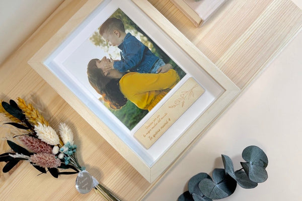 Marco de fotos - Placa madera (Día de la madre)
