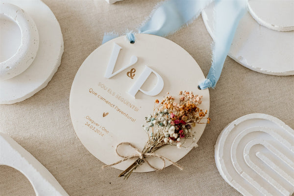 Placa madera ¡Sois los siguientes! - Troquelada o metacrilato con ramillete