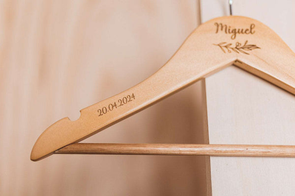 Percha peque - 3 grabados olivo - Lletres de Vida