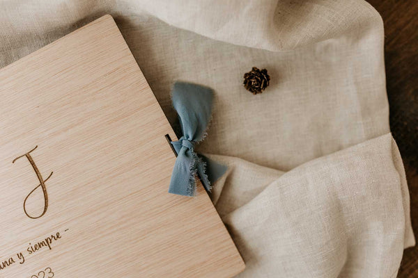 Álbum - Iniciales - Lletres de Vida